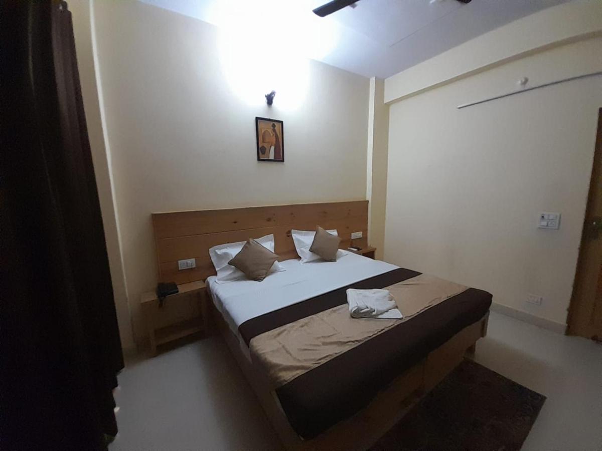 Hotel Krishna Rishīkesh Eksteriør billede